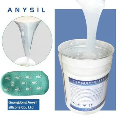 Meias-antiderrapantes de silicone e PVC: qual é a diferença?